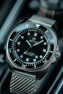 Deep Star 1000 Vintage Swiss Automatic Black Ceramic Bezel - Black White Dial Bracelet