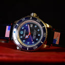 Juggernaut V USA Swiss Automatic – Diver Blue/white Bezel - White/blue Dial Bracelet