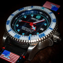 Juggernaut IV USA Swiss Automatic – Diver #8 White/blue Bezel - Blue Dial Strap